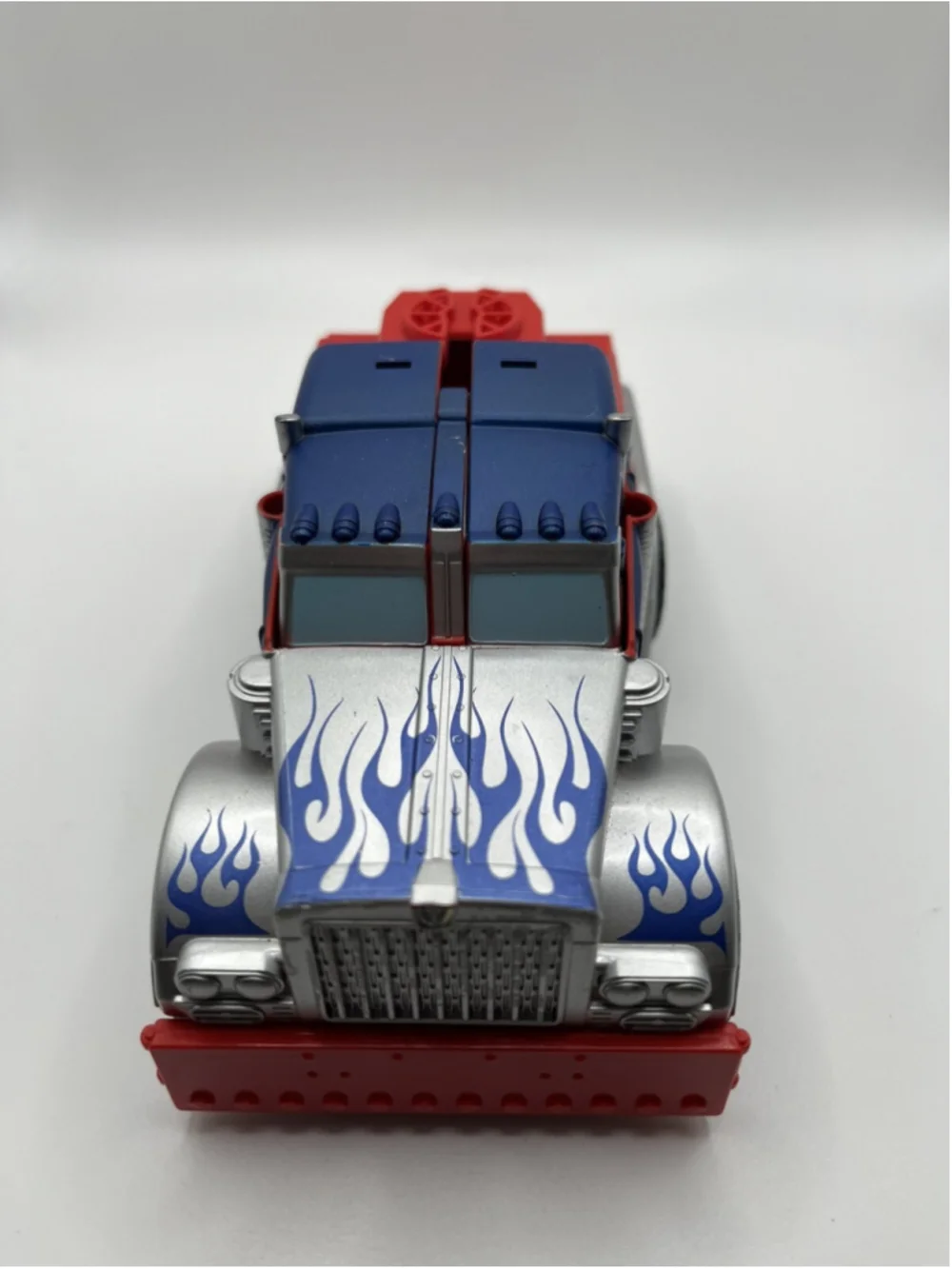 Collectible 2008 Hasbro.TRANSFORMER OPTIMUS PRIME TRUCK tomy 6